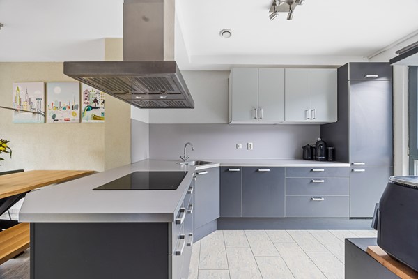 Medium property photo - Tom Navislaan 12, 2493 BN Den Haag